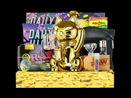 Daily High Club February 2023 Lucky Cat Smoking Box Fashion