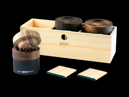 RYOT Walnut Lid Jar Box Set Fashion